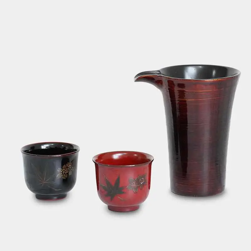 Sensuji Black Uchi Sake Service Set – 3-Piece Lacquered Wood | Yakumo 1