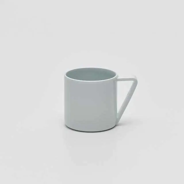 Shigeki Fujishiro Glossy White Ceramic Mug – Imari-Arita Ware (2016 Edition) 1