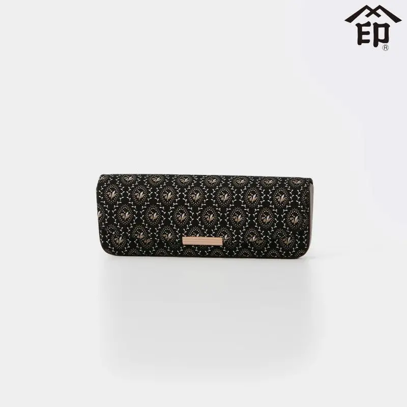 Shirabe 7007 Protective Eyewear Case – Luxe Lacquered Deer Leather 1