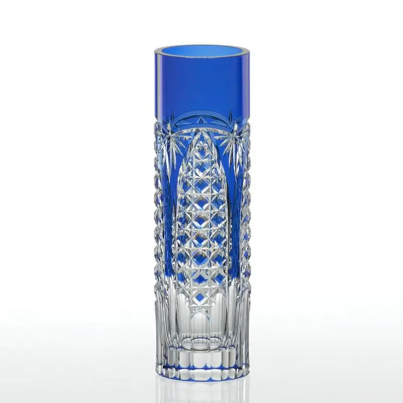 Single-Flower Bamboo Vase – Tetragonal Basket Weave Design By Kagami 1