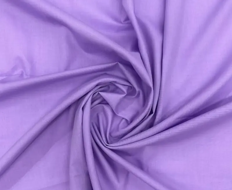 Soft Lilac Broadcloth Fabric Combining Polyester Durability And Cotton Breathability 1