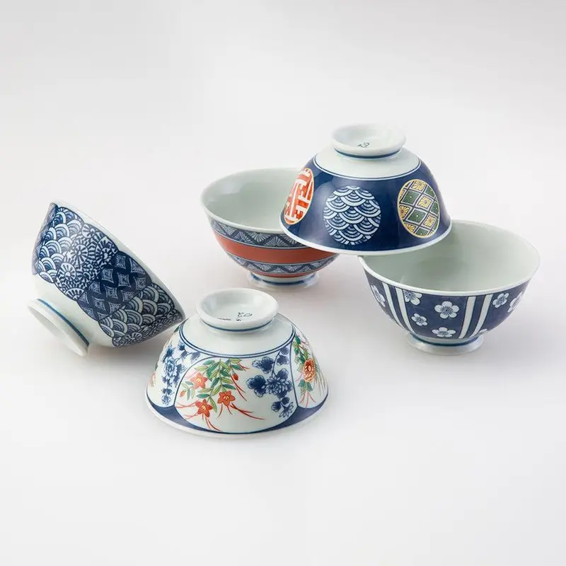 Somenishiki-Pattern Rice Bowl Set – 5-Piece Traditional Hasami Ware 1