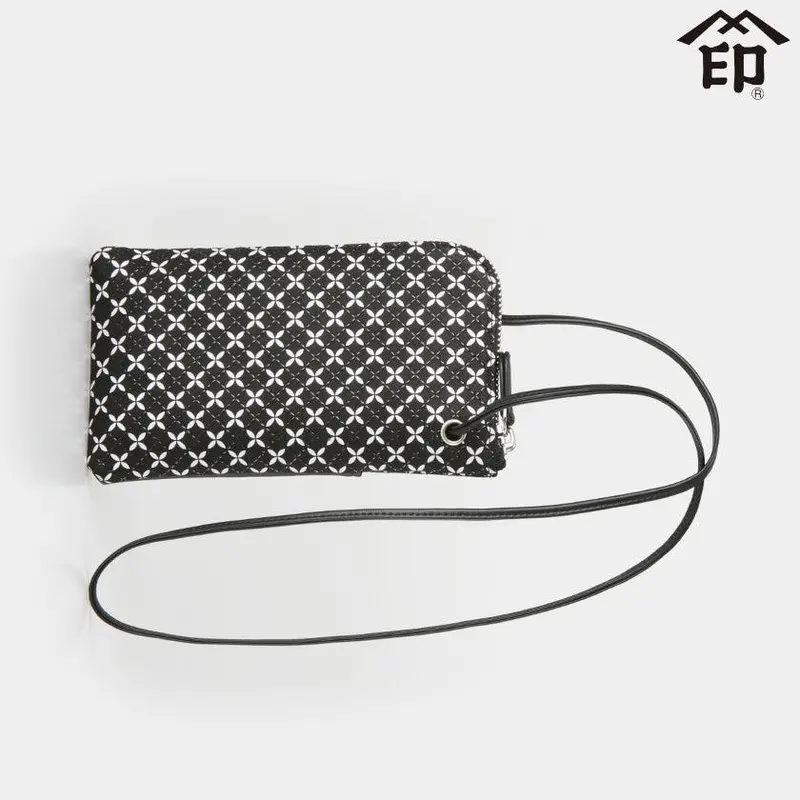 Soyoka Smartphone Pochette – Slim Inden-Ya Pouch For Secure Phone Carry 1