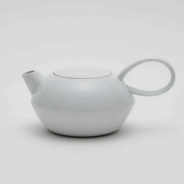 Stefan Diez Large Teapot (L) | White Imari-Arita Ceramic Tea Set Piece, 2016 1