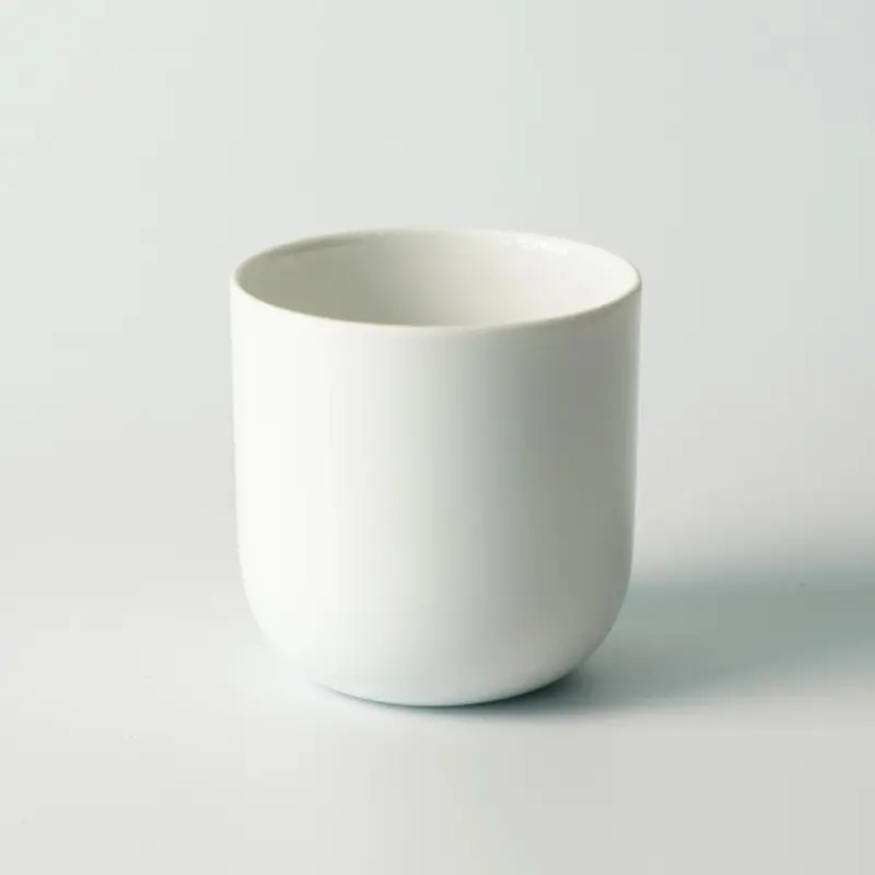Stefan Diez Small White Tea Cup – Japanese-Inspired Imari-Arita Ceramic 1
