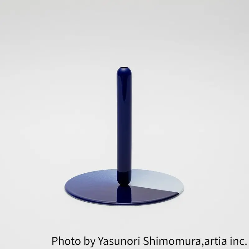 Studio Wieki Somers Arita-Yaki Vase – Contemporary Spray-Glaze Finish 1