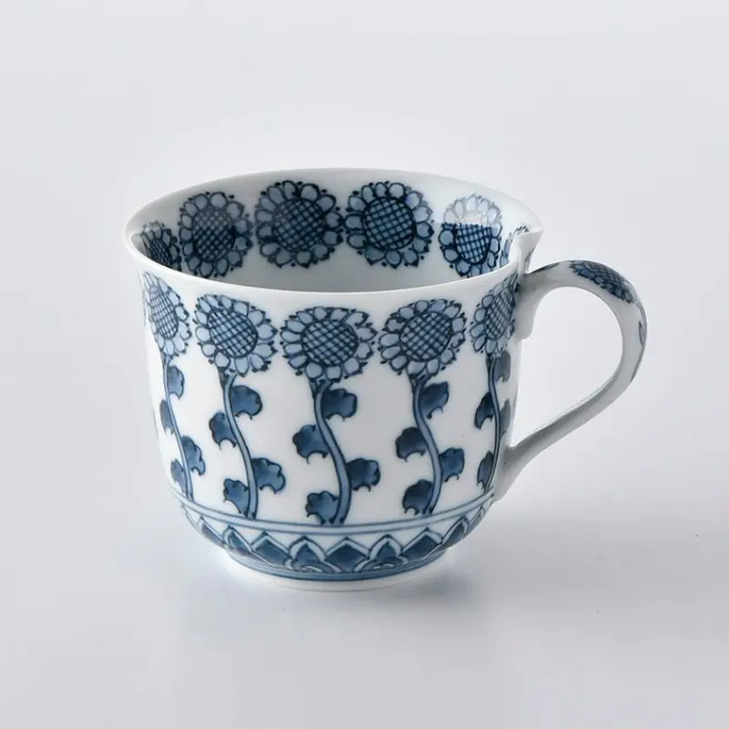 Sunflower-Embellished Mikawachi Ware Mug – Handcrafted By Hiradoshouzan 1