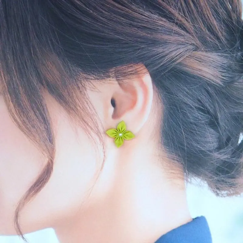 Sunny Yellow Fabric Flower Hairpin – Handmade Tsumami Kanzashi By E Tsumami 1
