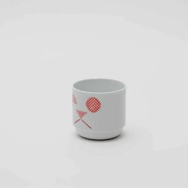 Taf Illustrated Ceramic Cup: Red Cat Design – Arita-Yaki Porcelain Drinkware 1
