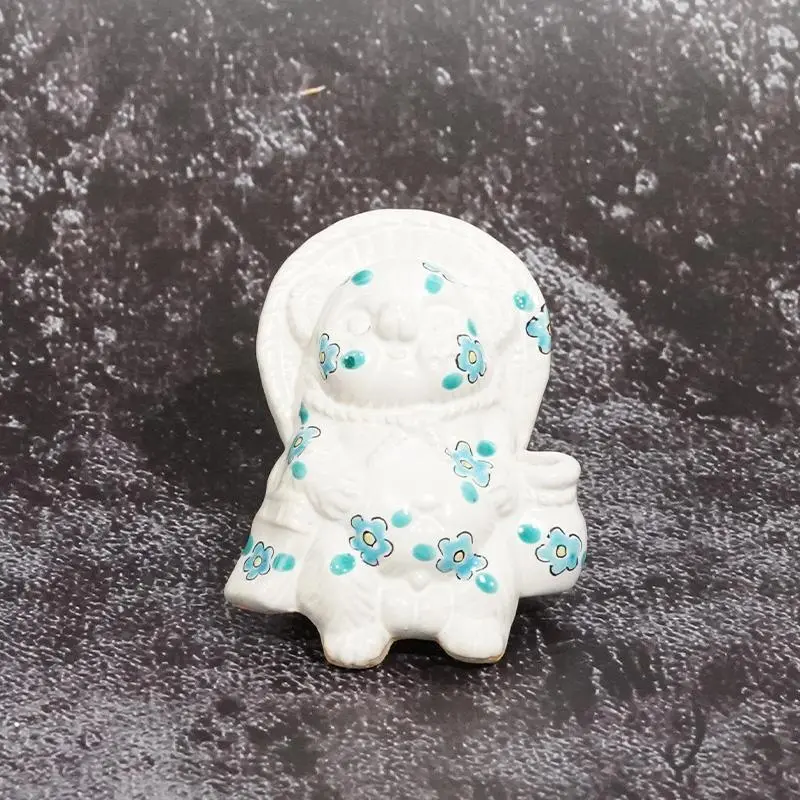 Tanutanu Blue Floral Raccoon Figurine – Masculine Edition | Shigaraki Ceramic 1