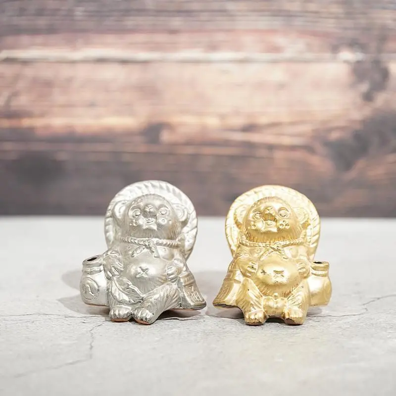 Tanutanu Raccoon Figurine Set In Gold And Silver | Shigaraki Ware Ceramic Art 1