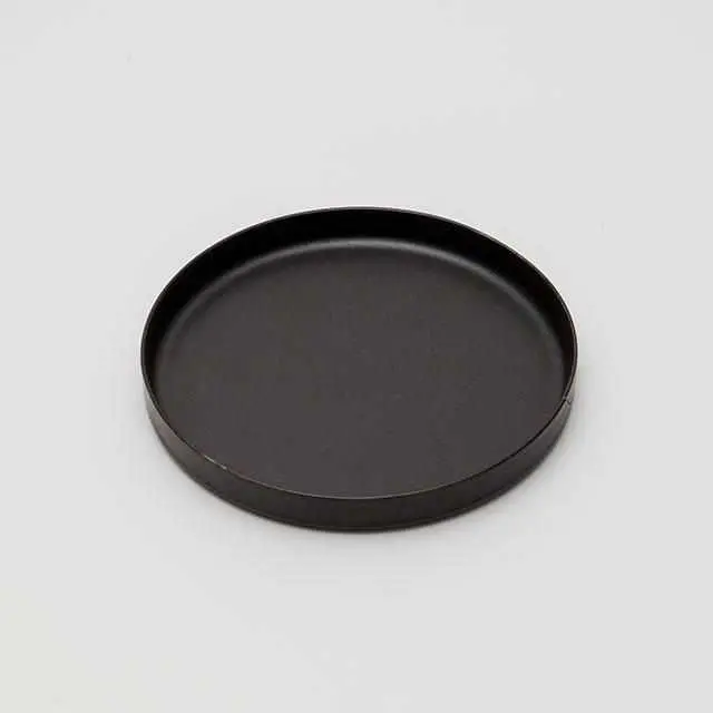 Tomás Alonso 180Mm Black Ceramic Platter – Contemporary Imari-Arita Dish 1
