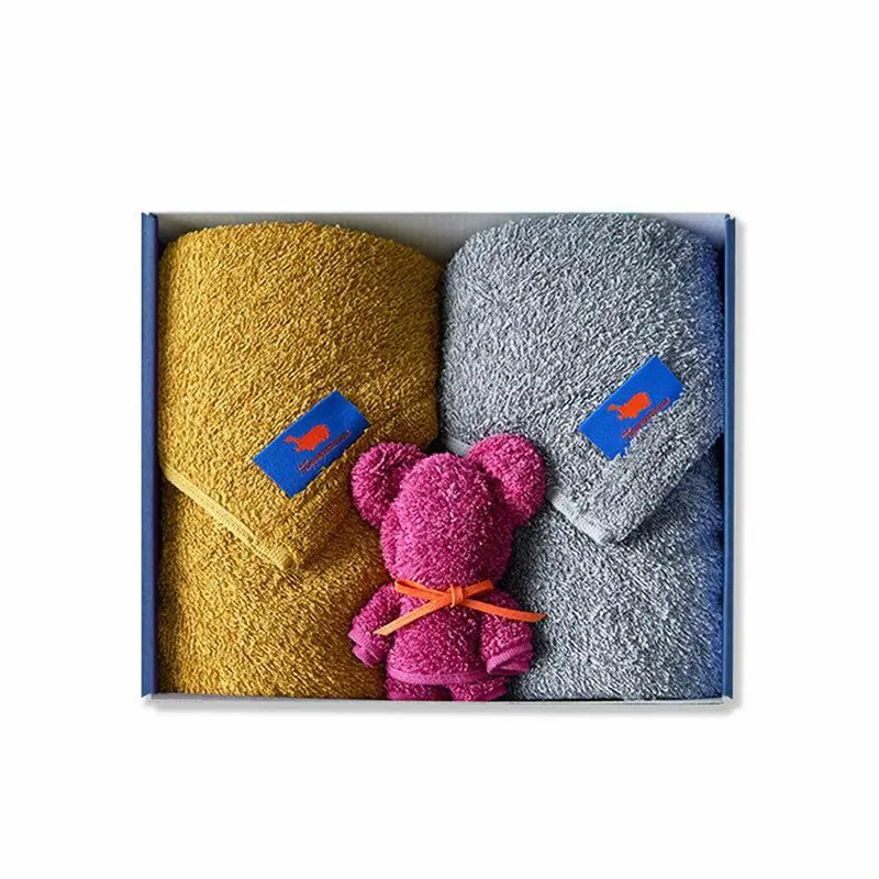 Towel Collection: Two Face Towels (Gold, British Shorthair) + Cassis Chief Bear 1