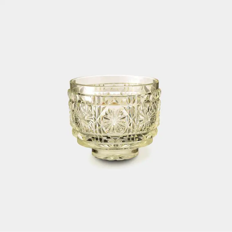 Traditional Ochoko Sake Cup – Satsuma Cut Glass Craftsmanship, Paulownia Box | Satuma Vidro 1