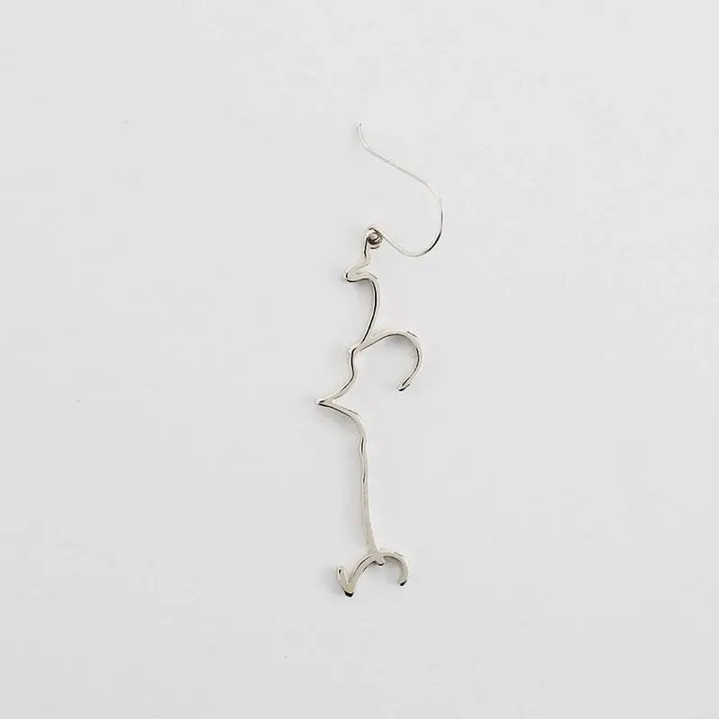 ‘Utsukushii’ (Beautiful) Single-Ear Sterling Silver Pierced Earrings (925) | Saori Kunihiro 1
