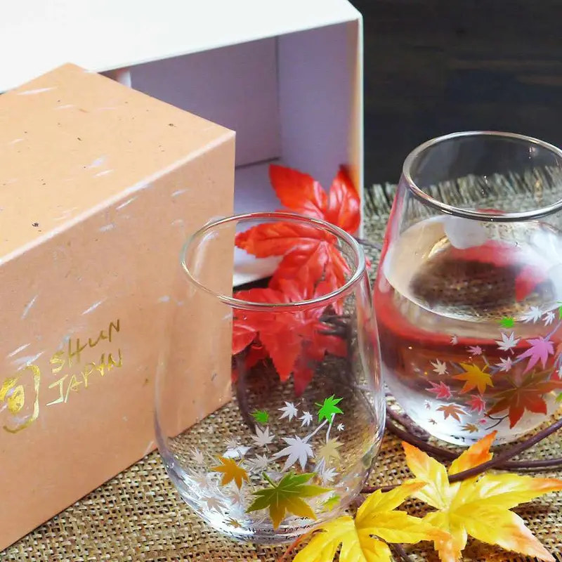 Versatile Autumn Leaves Beverage Glass | Marumo Takagi 1