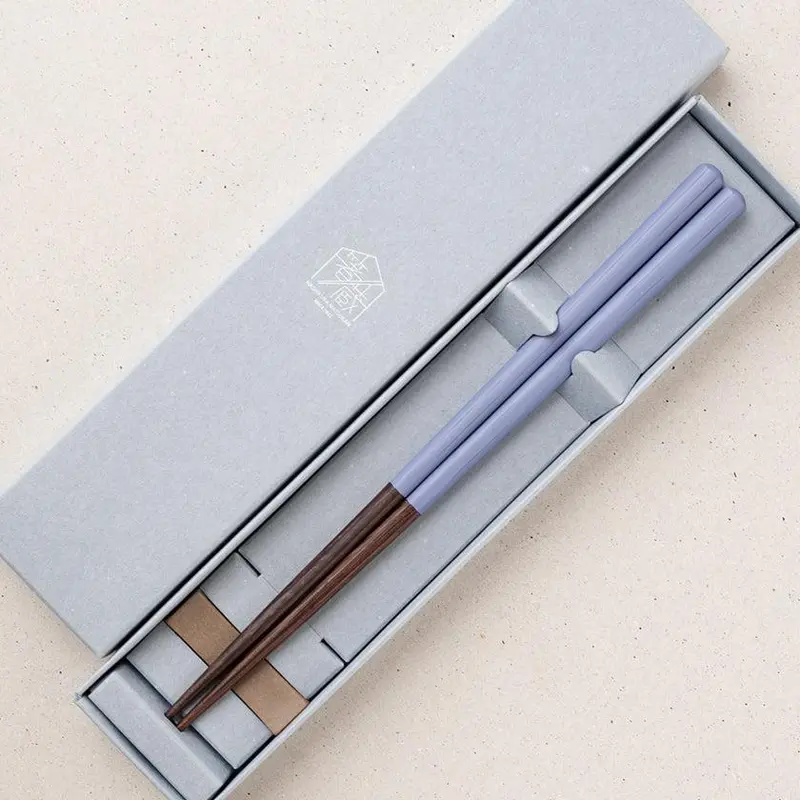 Wenge Octagon Hashikura Chopsticks In Season 01 Light Blue — Traditional Wakasa Lacquer With Rest | Matsukan 1