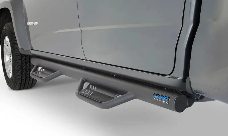 Lund Terrain Hx Black Step – Heavy-Duty Truck Side Assist Step 1